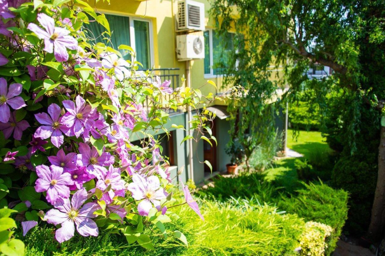 Вила Костадинов Varna Exterior photo
