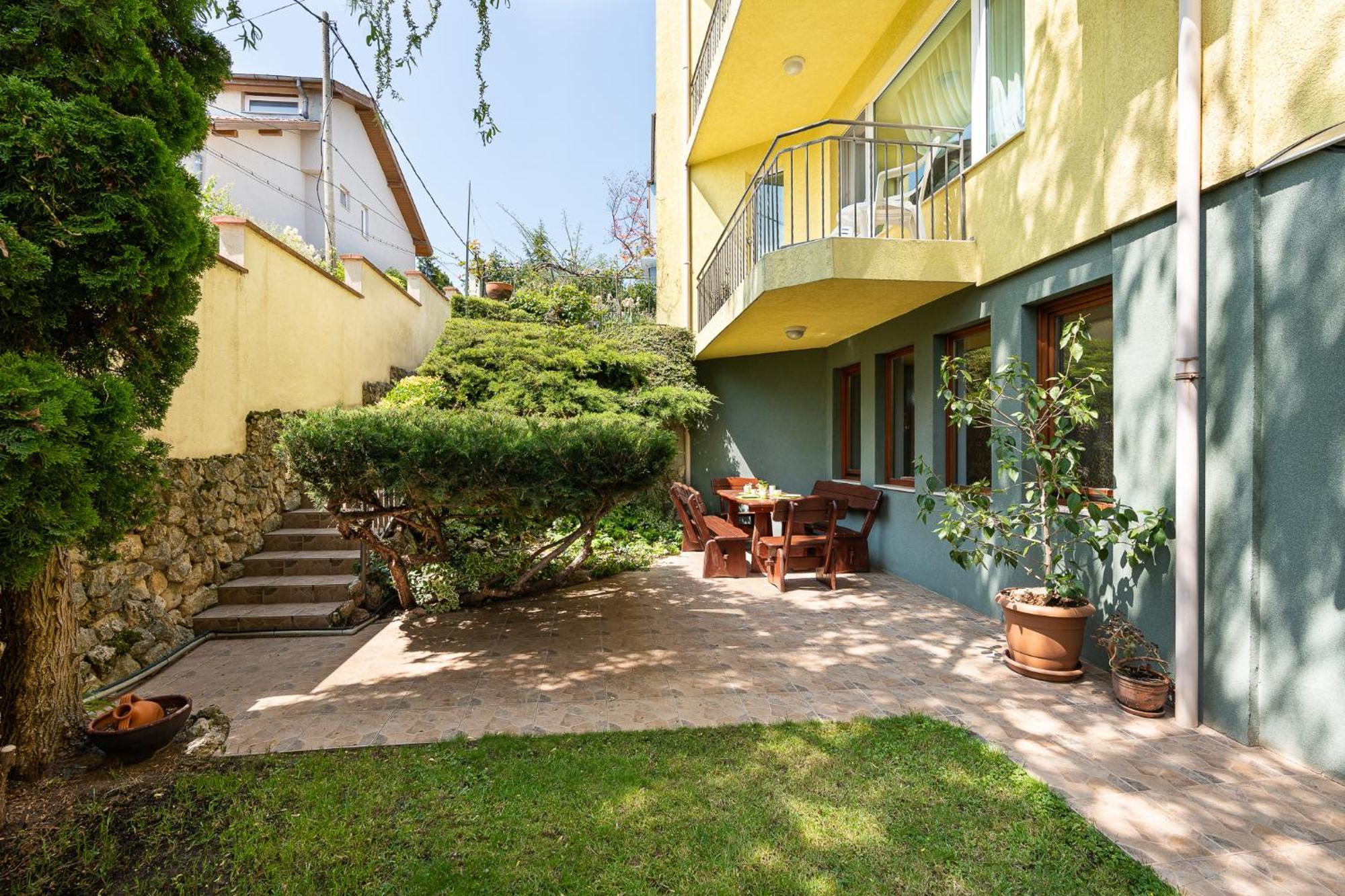 Вила Костадинов Varna Exterior photo